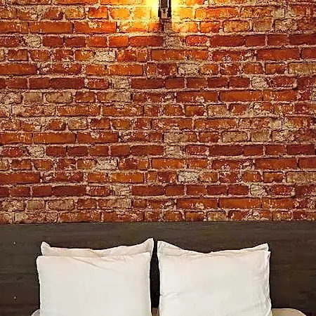 Brilliance 3* Warna